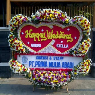 Bunga Papan Happy Wedding 02 – Arlita Florist
