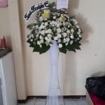Standing Flower 02 – Arlita Florist